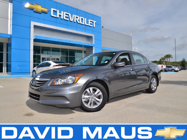 Honda Accord 2012 photo 2