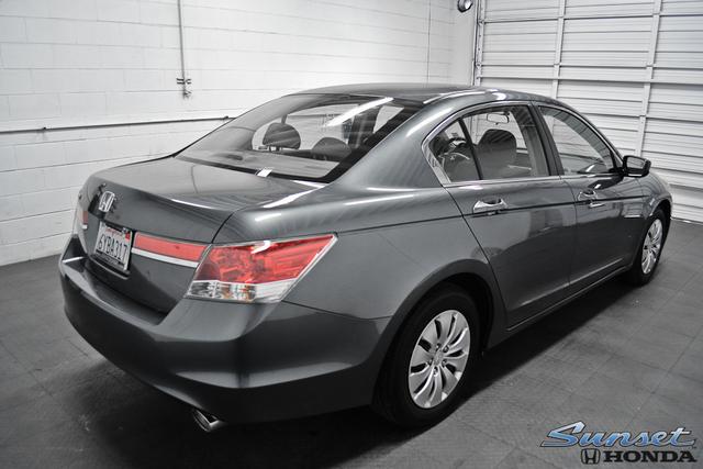 Honda Accord 2012 photo 3