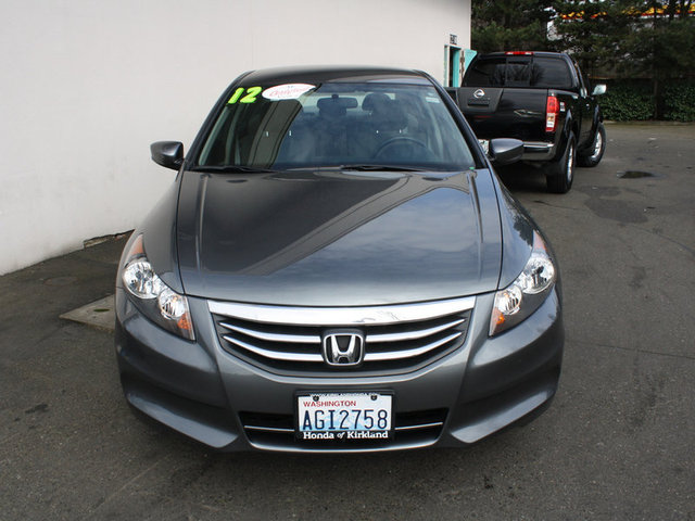 Honda Accord 2012 photo 4