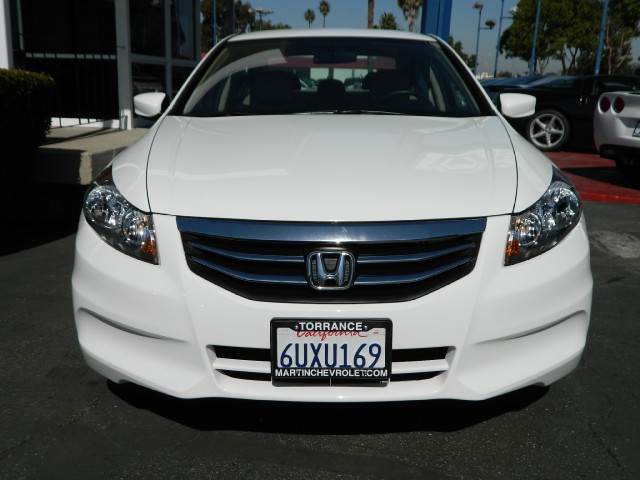 Honda Accord 2012 photo 3