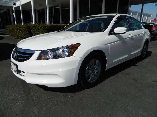 Honda Accord 2012 photo 5