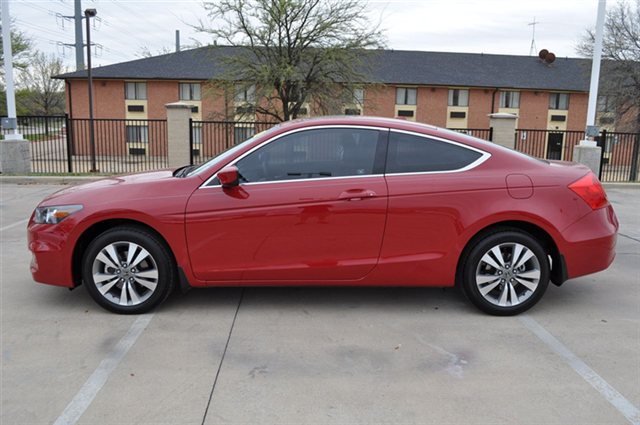 Honda Accord 2012 photo 2