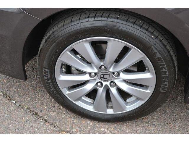 Honda Accord 2012 photo 1