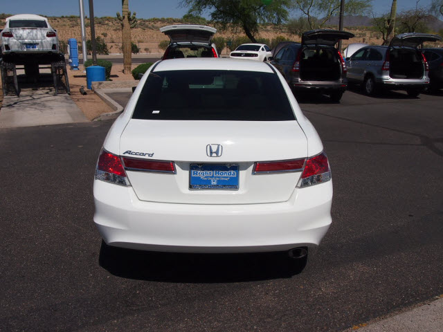 Honda Accord 2012 photo 1