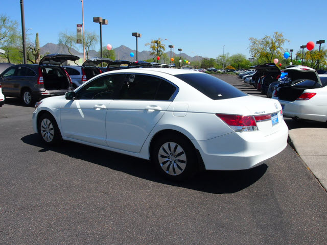 Honda Accord 2012 photo 2