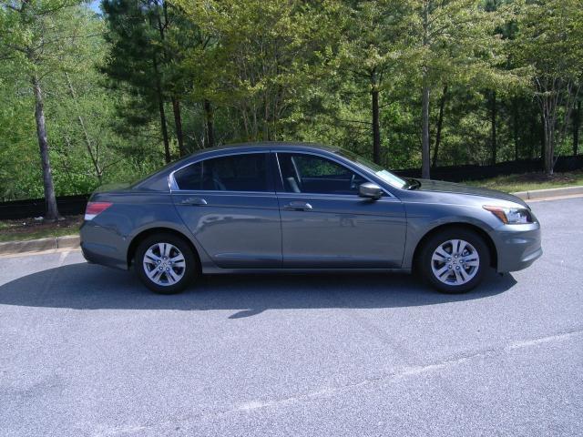 Honda Accord 2012 photo 13