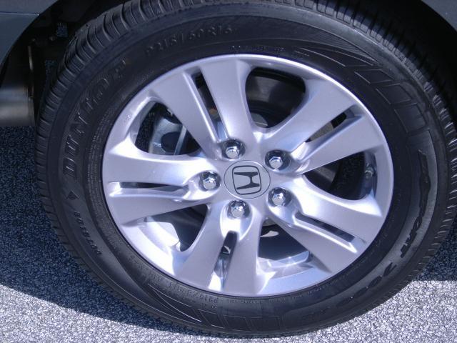 Honda Accord 2012 photo 16