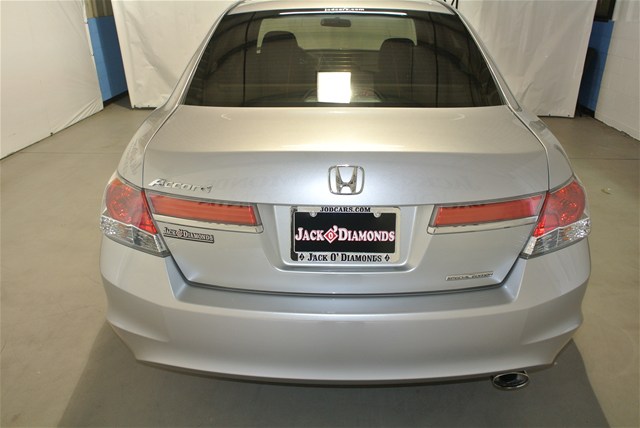 Honda Accord 2012 photo 2