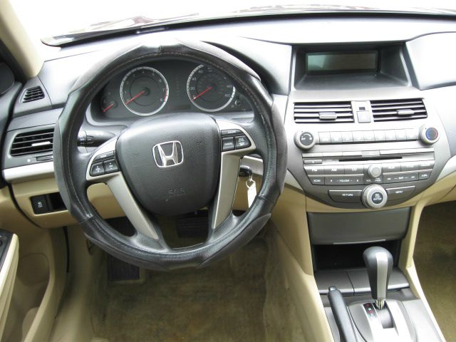 Honda Accord 2012 photo 8