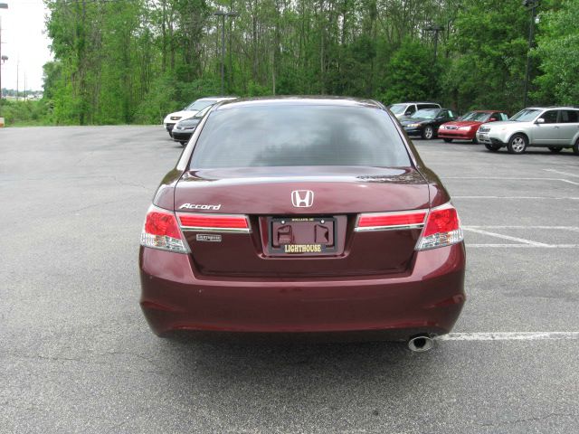 Honda Accord 2012 photo 9