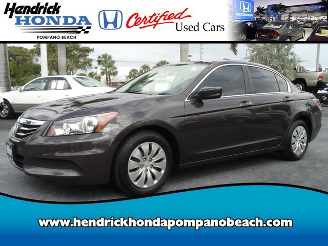 Honda Accord 2012 photo 2