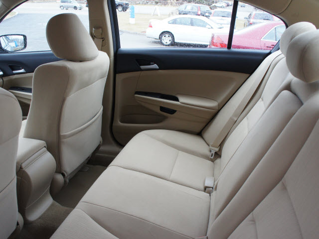 Honda Accord 2012 photo 1