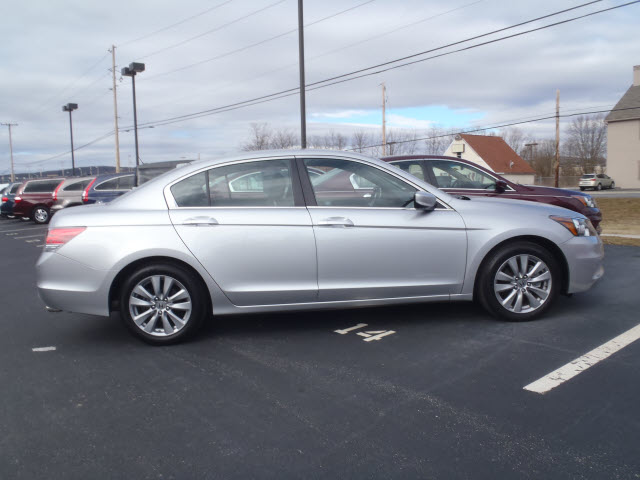Honda Accord 2012 photo 1