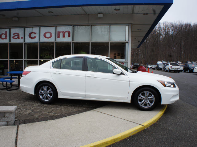 Honda Accord 2012 photo 3