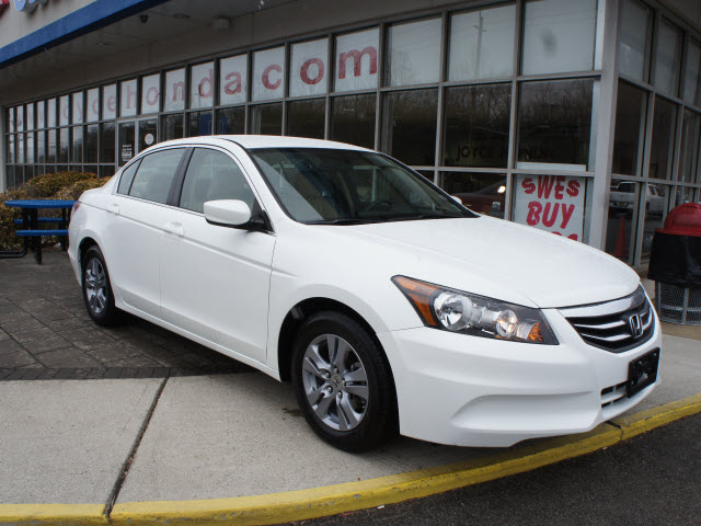 Honda Accord 2012 photo 4