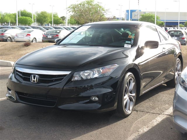 Honda Accord 2012 photo 2