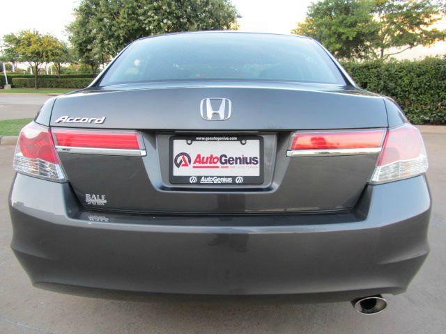 Honda Accord 2012 photo 4