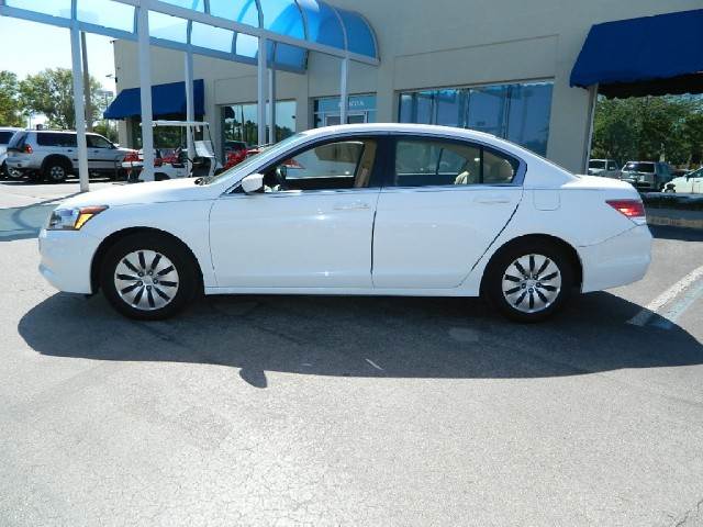 Honda Accord 2012 photo 2