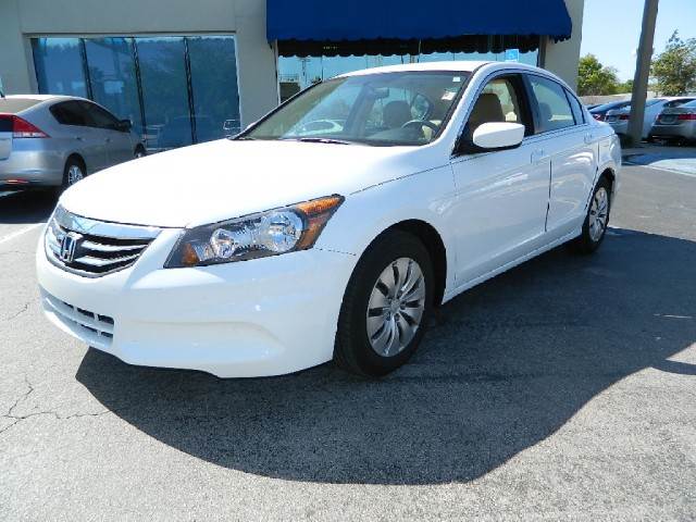 Honda Accord 2012 photo 4