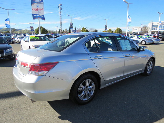 Honda Accord 2012 photo 5