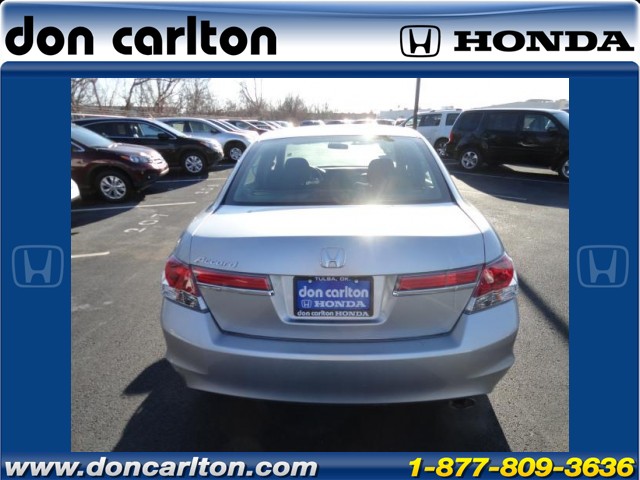 Honda Accord 2012 photo 5