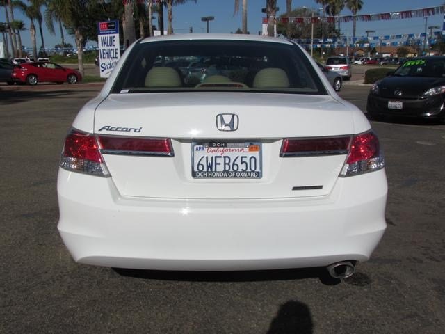 Honda Accord 2012 photo 1