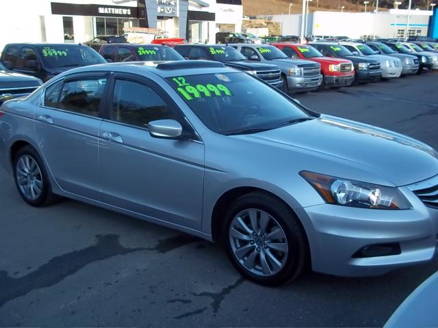 Honda Accord 2012 photo 1