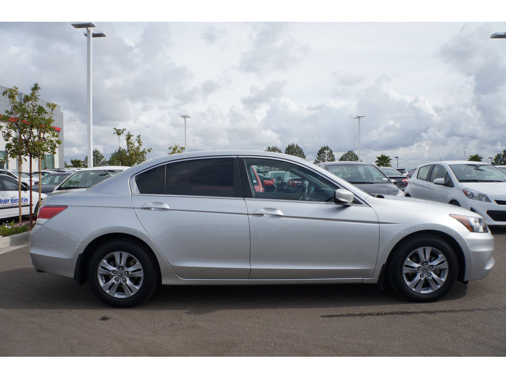 Honda Accord 2012 photo 5