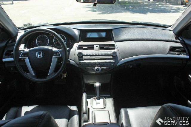 Honda Accord 2012 photo 4