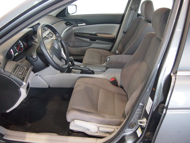 Honda Accord 2012 photo 1
