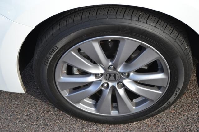 Honda Accord 2012 photo 2