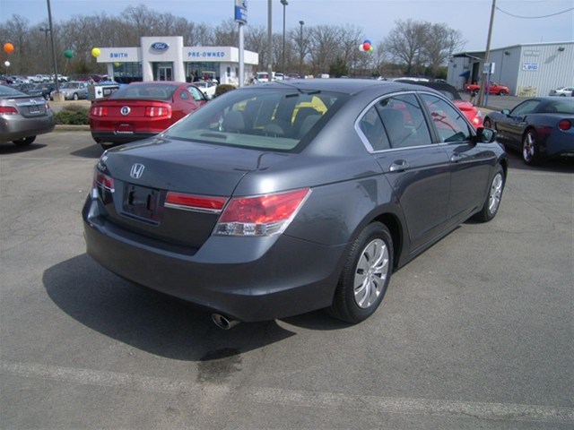 Honda Accord 2012 photo 2