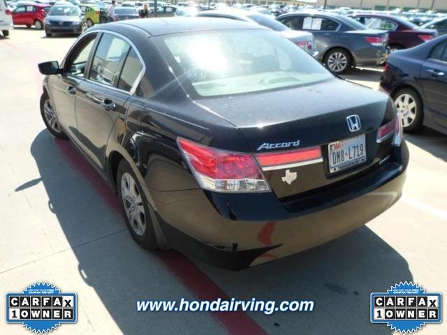 Honda Accord 2012 photo 2