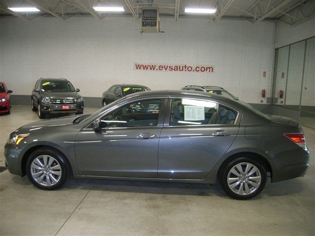 Honda Accord 2012 photo 2