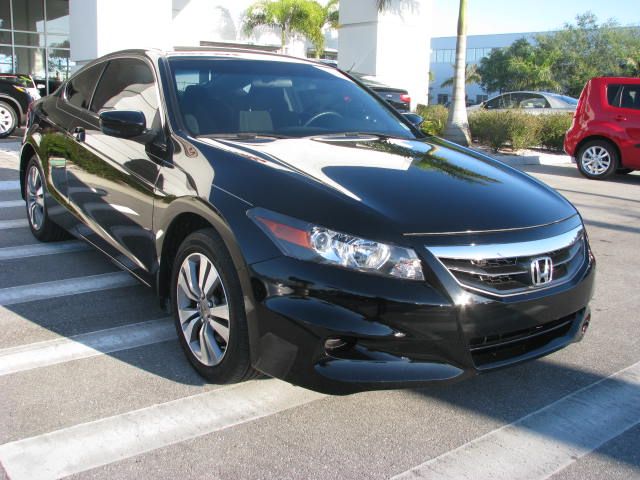 Honda Accord 2012 photo 2