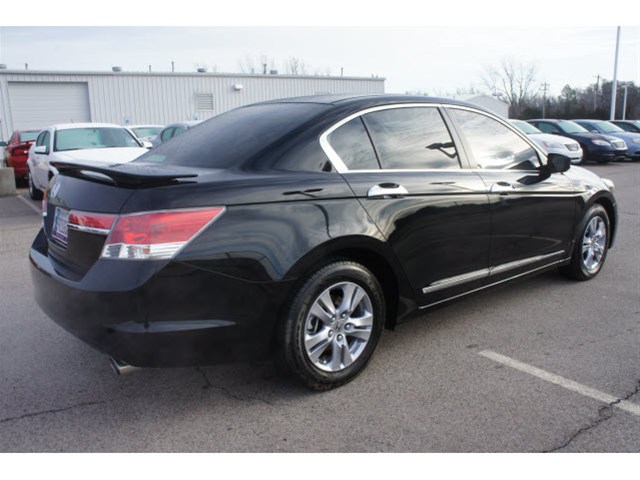 Honda Accord 2012 photo 1