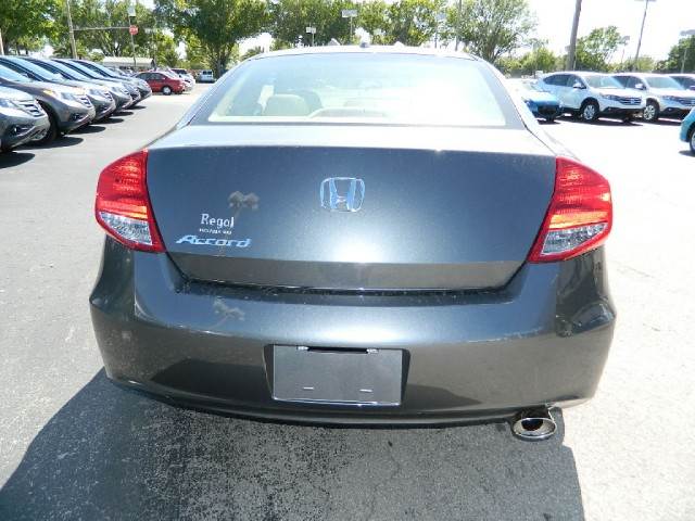 Honda Accord 2012 photo 5