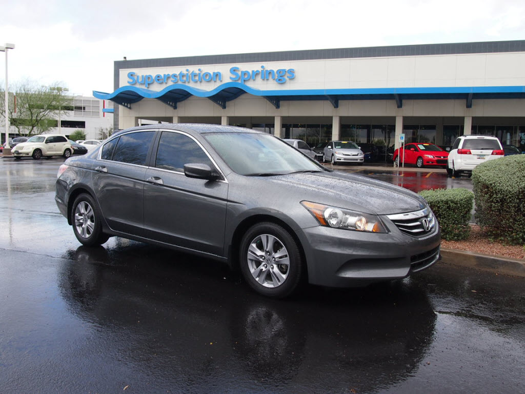 Honda Accord 2012 photo 2