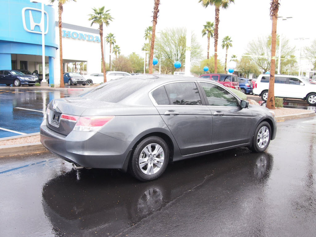 Honda Accord 2012 photo 4