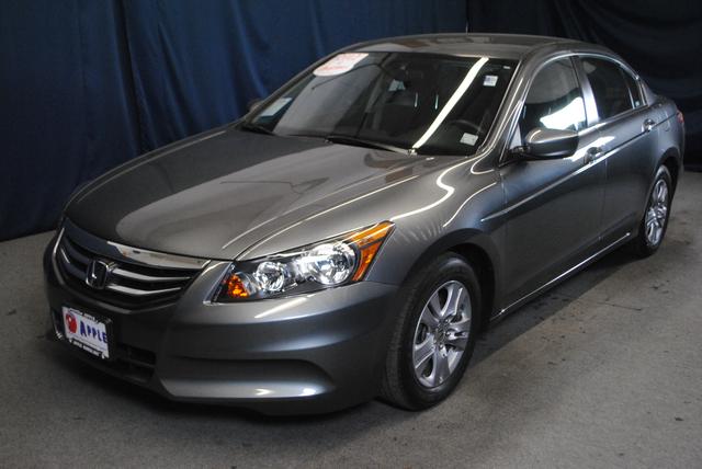 Honda Accord 2012 photo 3