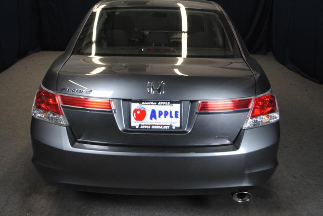 Honda Accord 2012 photo 5