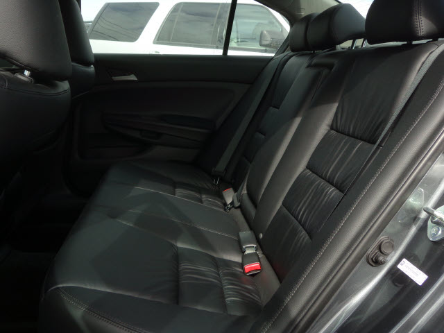 Honda Accord 2012 photo 1