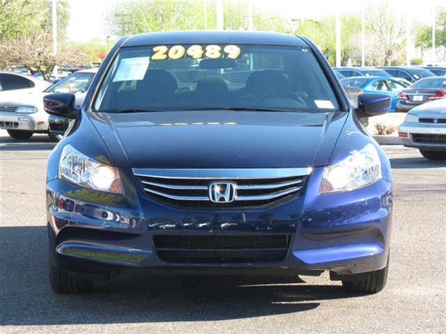 Honda Accord 2012 photo 2