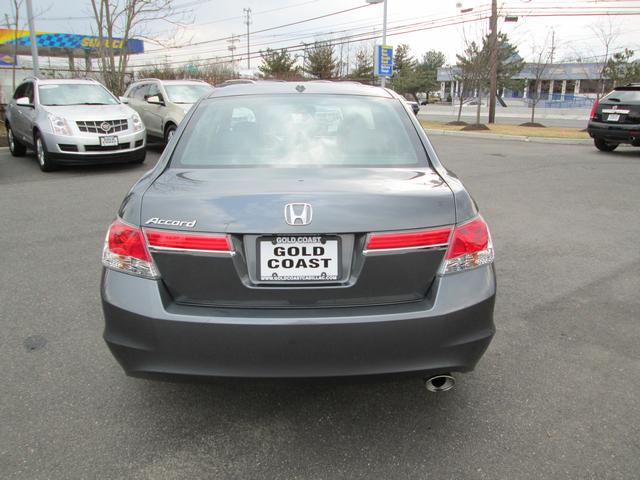 Honda Accord 2012 photo 2