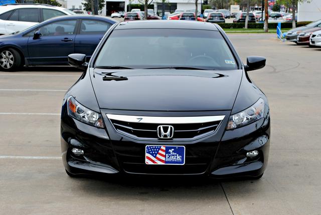 Honda Accord 2012 photo 2
