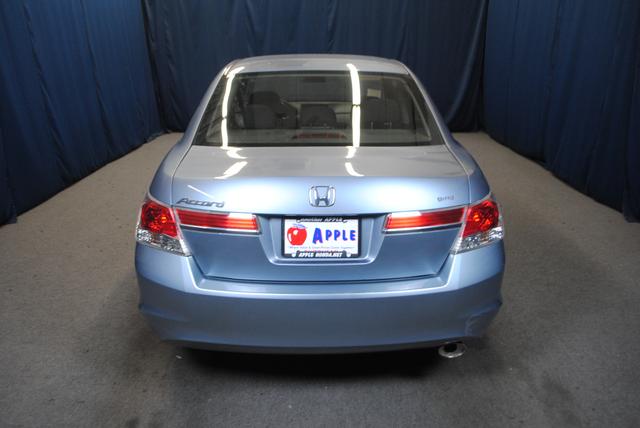 Honda Accord 2012 photo 2