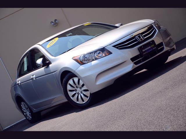 Honda Accord 2012 photo 2