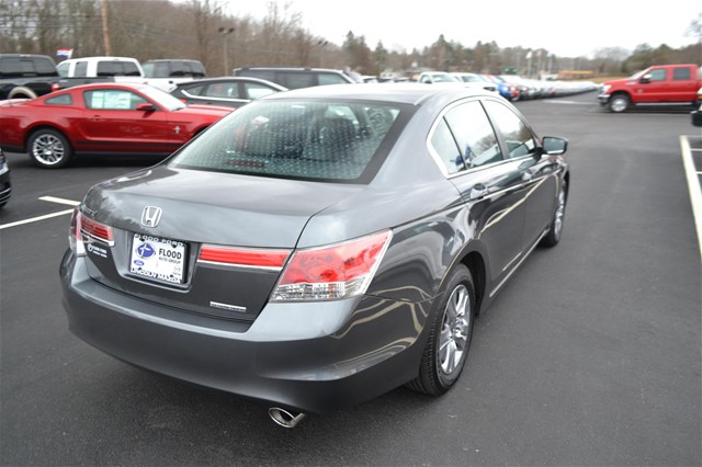 Honda Accord 2012 photo 1