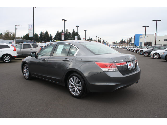 Honda Accord 2012 photo 1