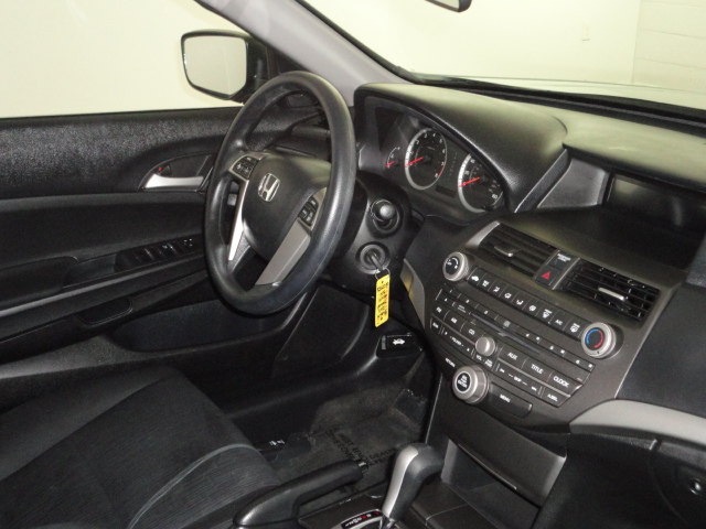 Honda Accord 2012 photo 4